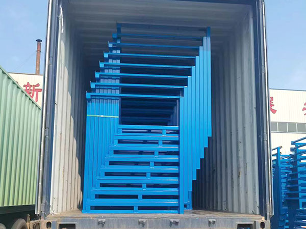 Maximize nestainer loading