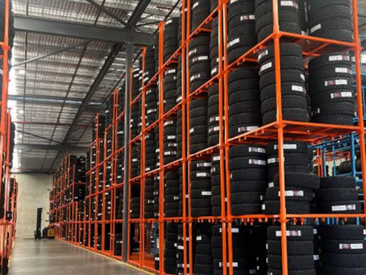 tire storage rack for passenger tire